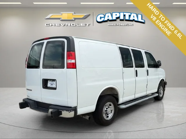 Used 2025 White Chevrolet Work Van image 6