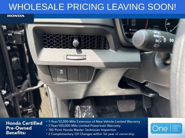 Certified Used 2025 Crystal Black Pearl Honda 1.5T AWD EX image 22