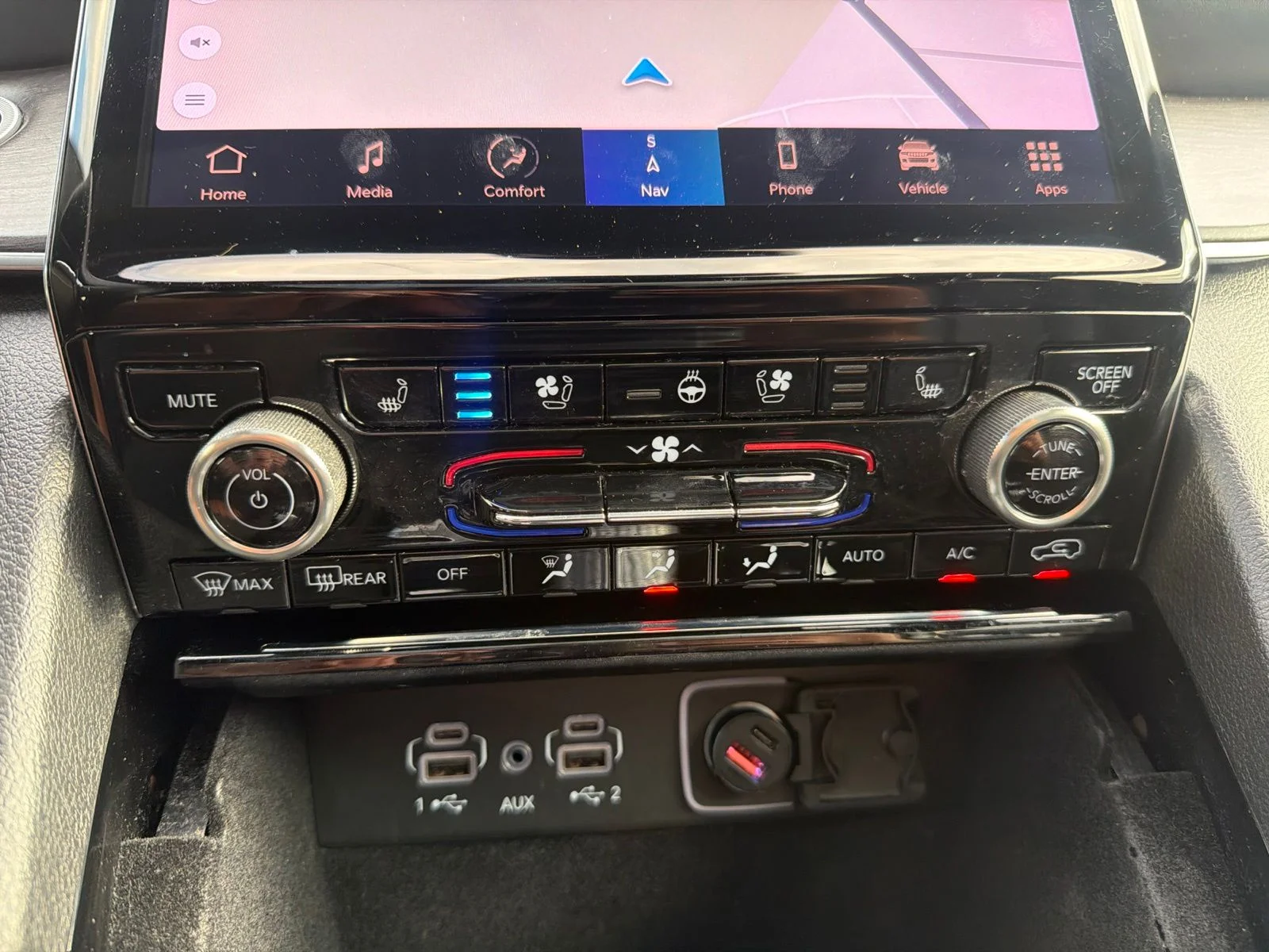 Used 2022 Metallic Jeep Overland image 11