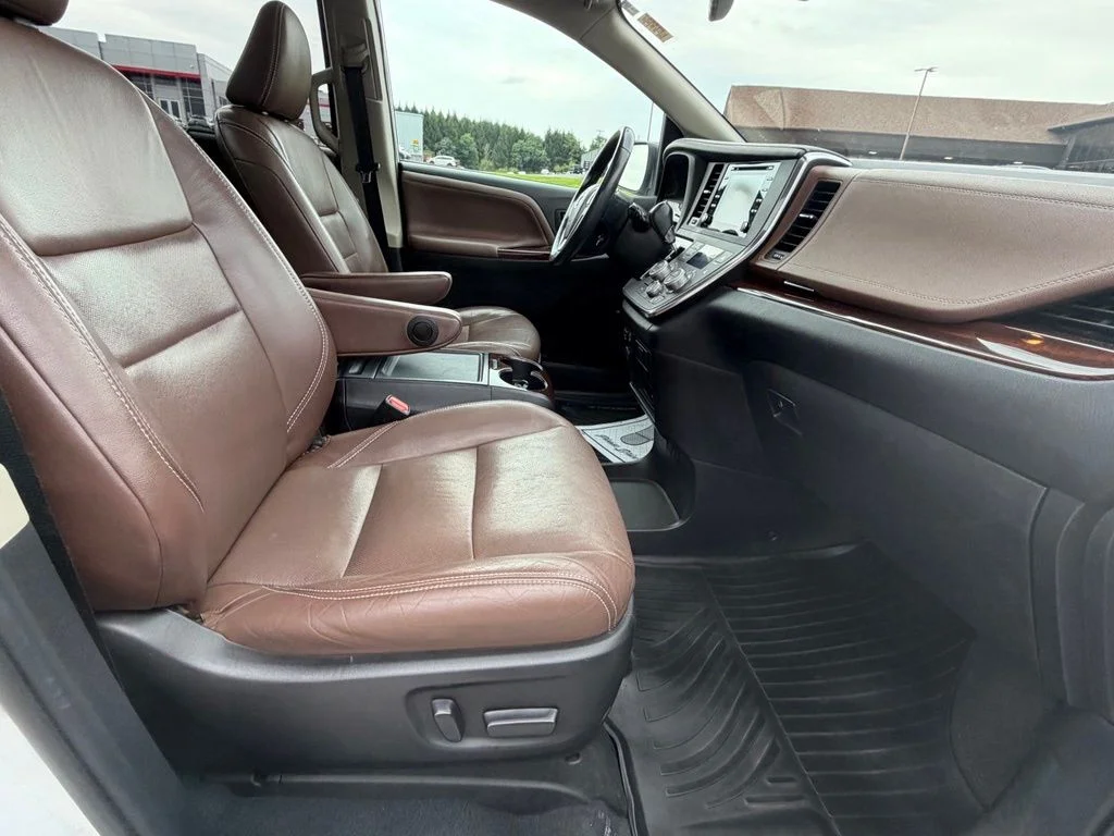Used 2019 White Toyota Limited Premium image 36