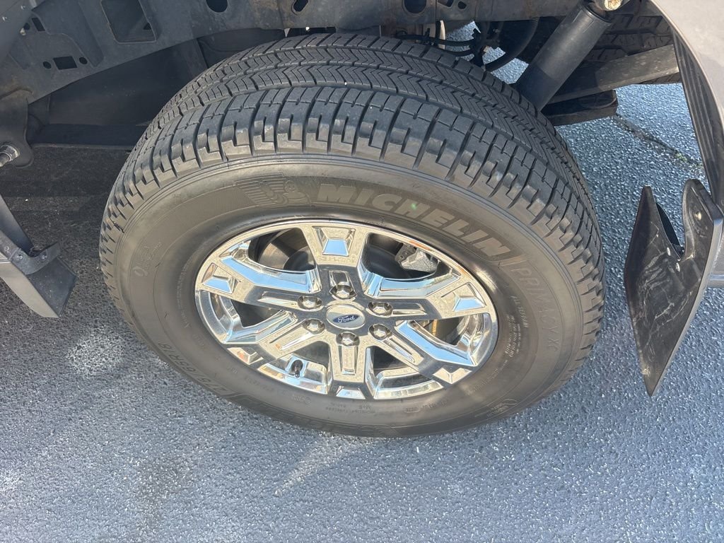 Used 2021 Gray Ford XLT image 6