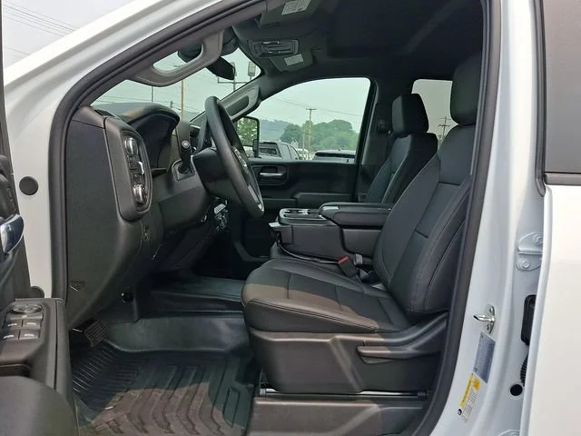 New 2026 Summit White GMC Pro image 10