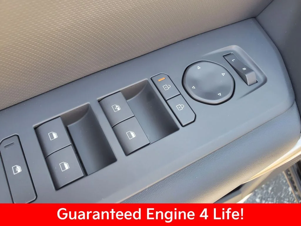 New 2027 Snow White Pearl Kia X-Line S image 27