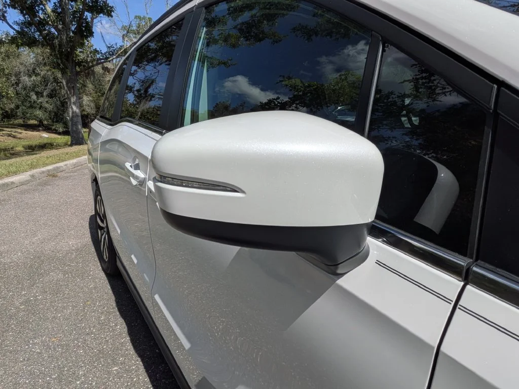 New 2027 Platinum White Pearl Honda EX-L image 10