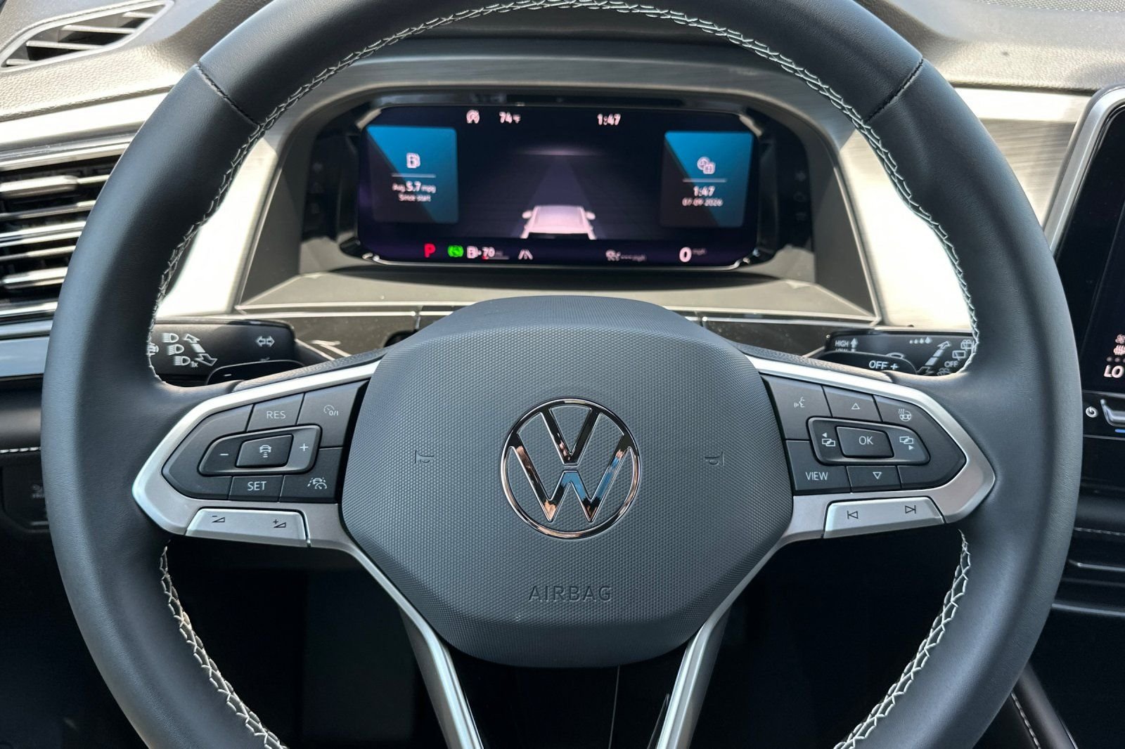 New 2026 Pure Gray Volkswagen 2.0T SE w/Technology image 23