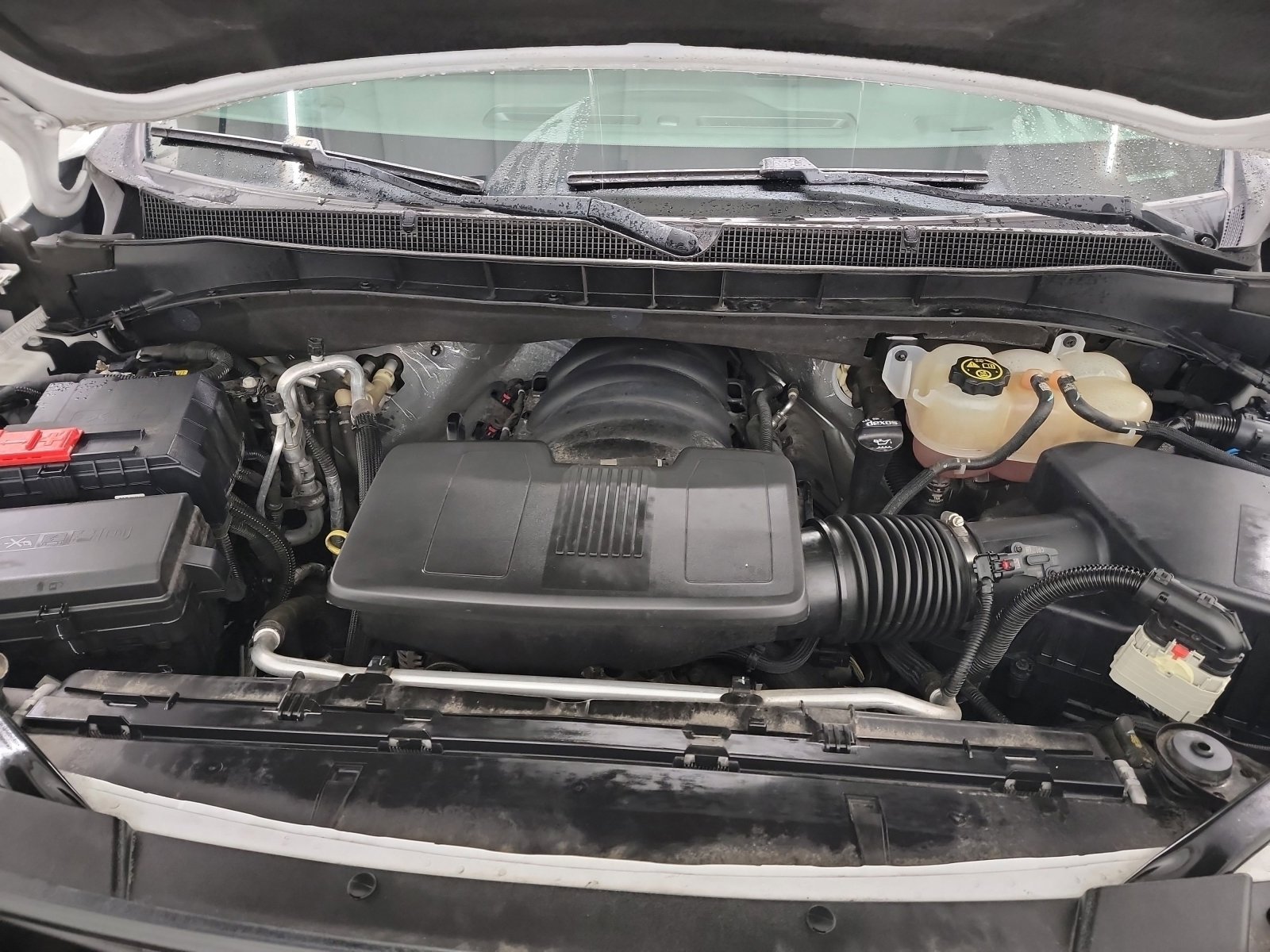 Used 2022 Summit White Chevrolet Z71 image 23