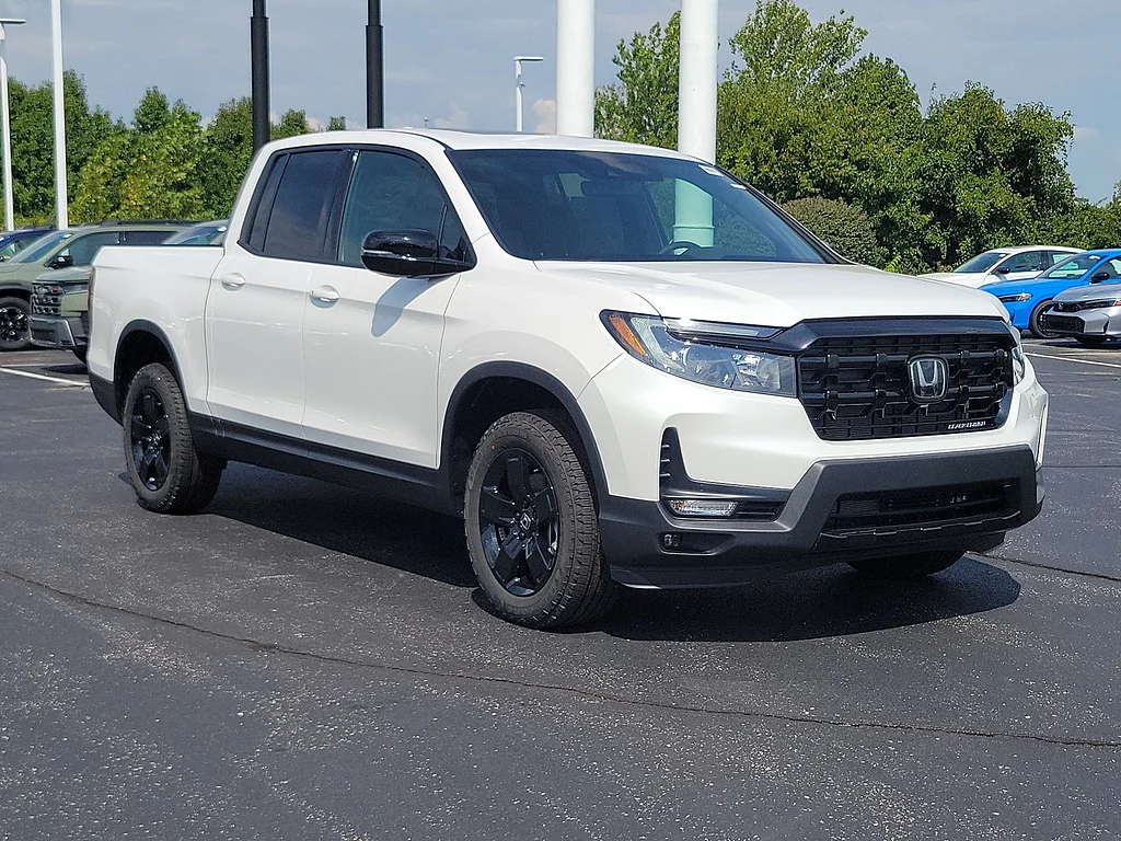 New 2026 Platinum White Pearl Honda Black Edition image 16