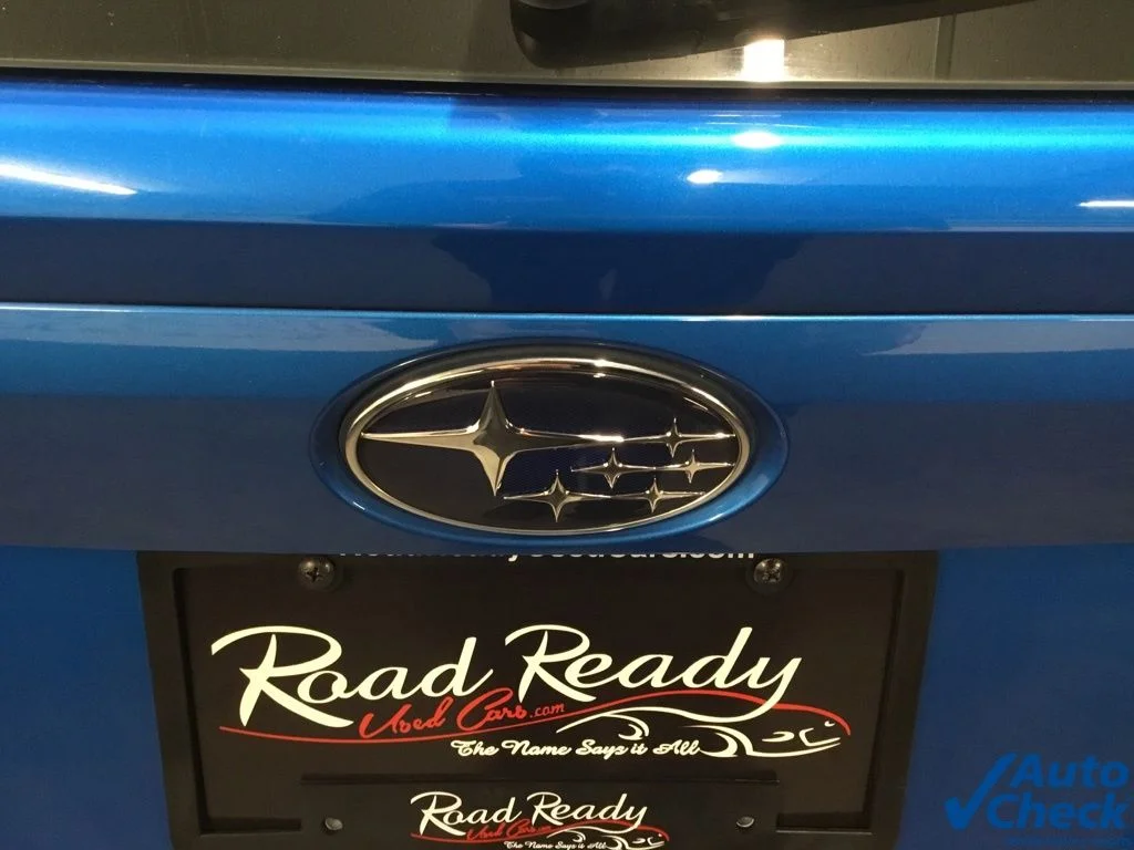 Used 2020 Blue Subaru Premium image 13