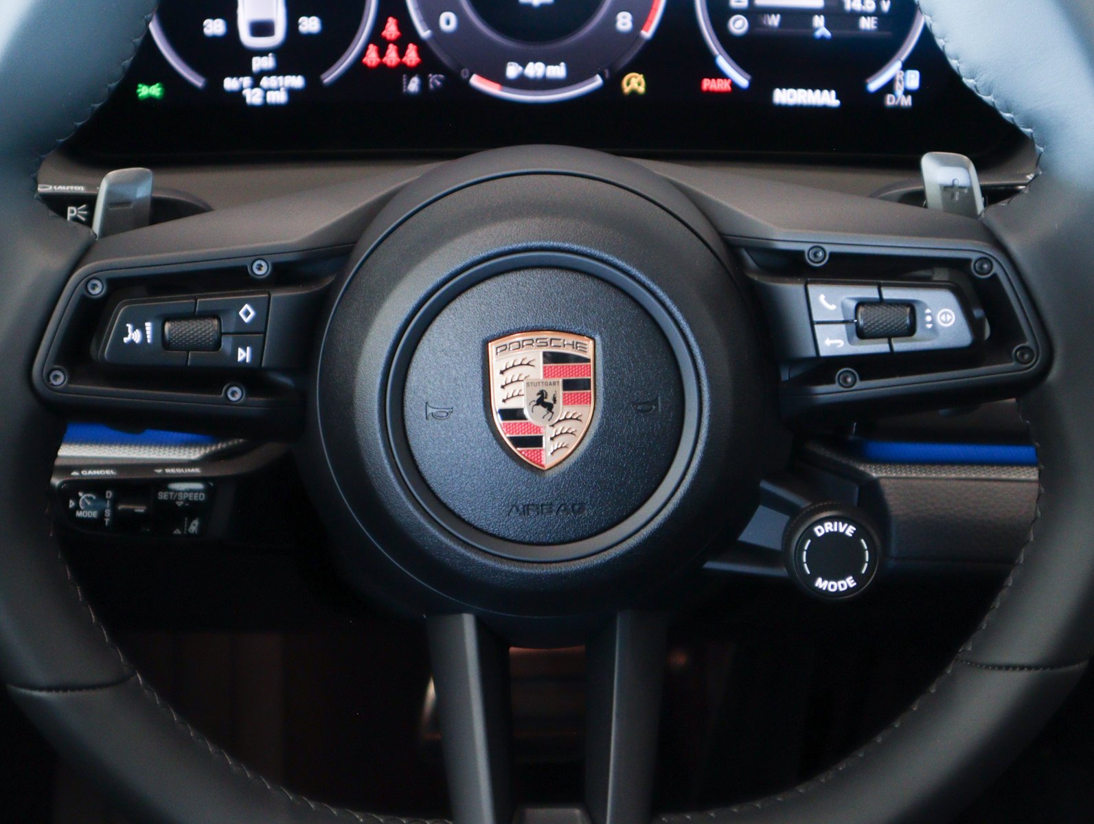 2025 Porsche Panamera Base - Photo 17