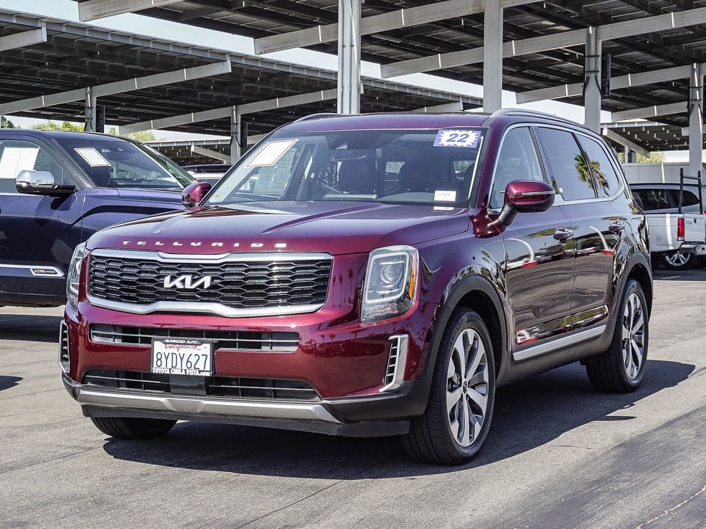 Used 2022 Purple Kia S image 3