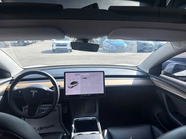 Used 2021  Tesla Performance image 26