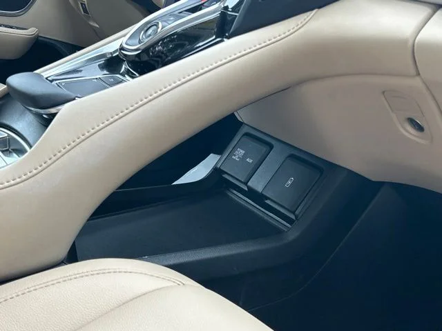 Used 2021  Acura Base image 52