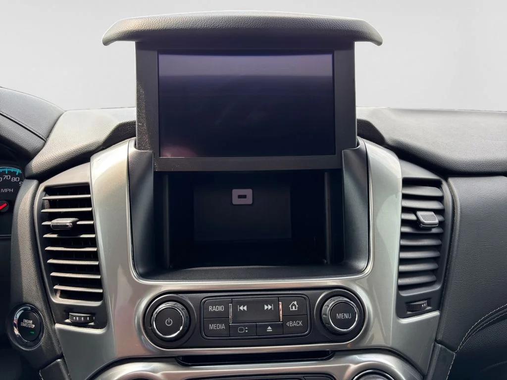 Used 2019 Black Chevrolet Premier image 25