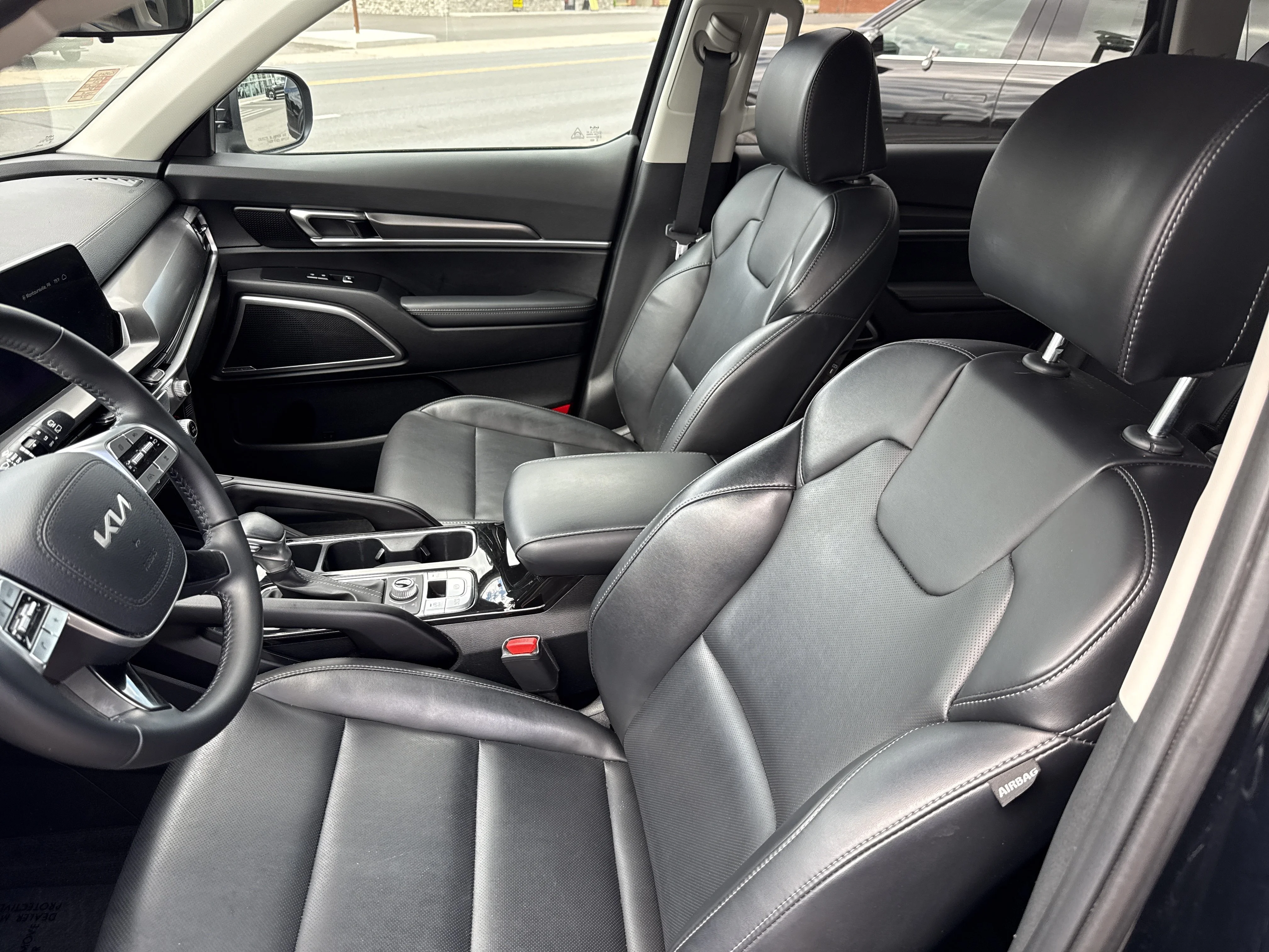 Used 2024 Ebony Black Kia S image 12