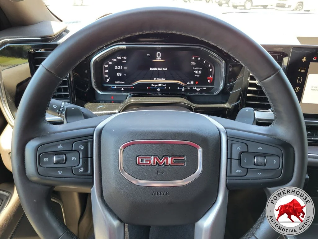 Used 2024 Black GMC SLT image 33