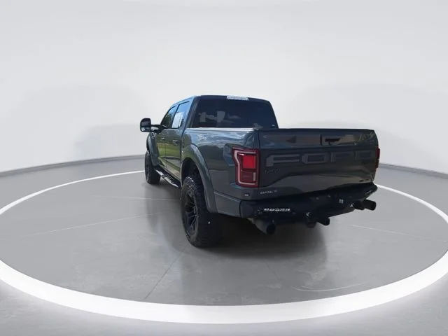 Used 2020  Ford Raptor image 7
