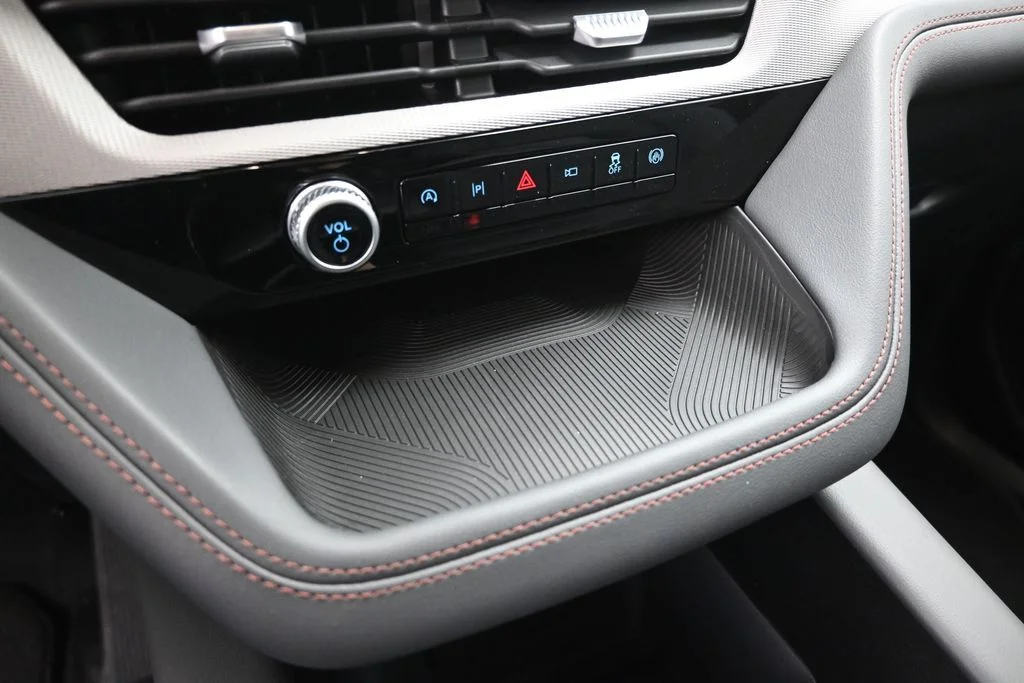 New 2026 Vapor Blue Metallic Ford Active image 16