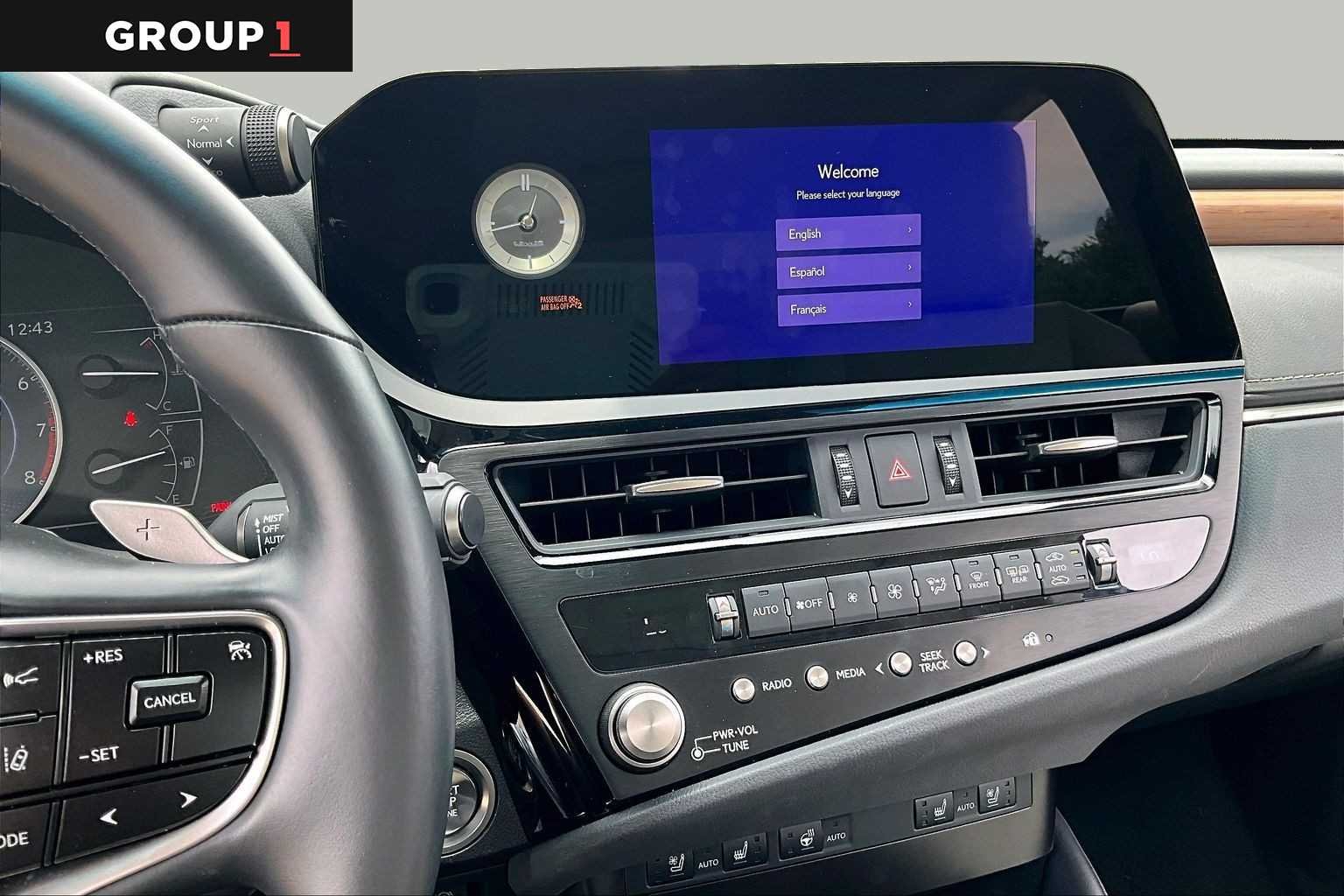 Used 2025 Iridium Lexus  image 6