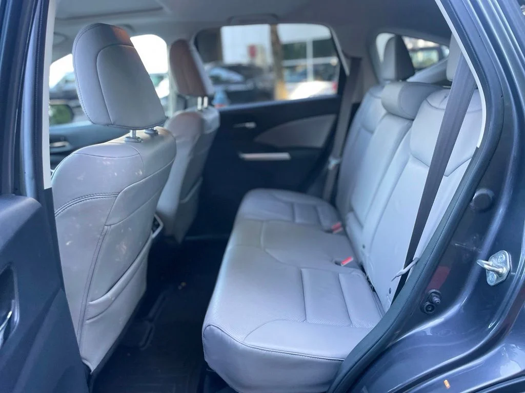 Used 2016 Modern Steel Metallic Honda Touring image 19