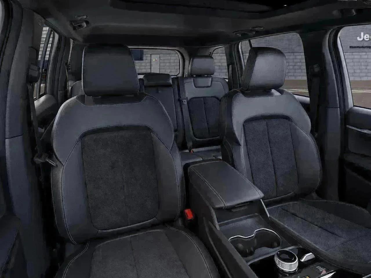 New 2026 Bright White Clearcoat Jeep Laredo image 16