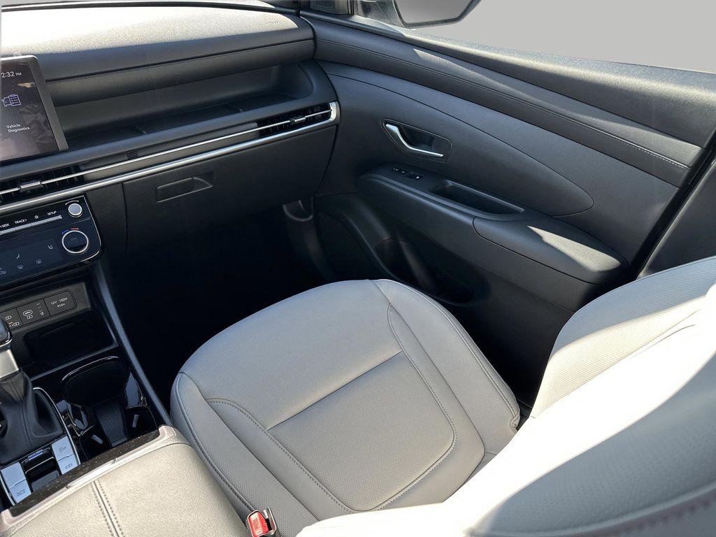 New 2026 Atlas White Hyundai SEL Activity FWD image 13