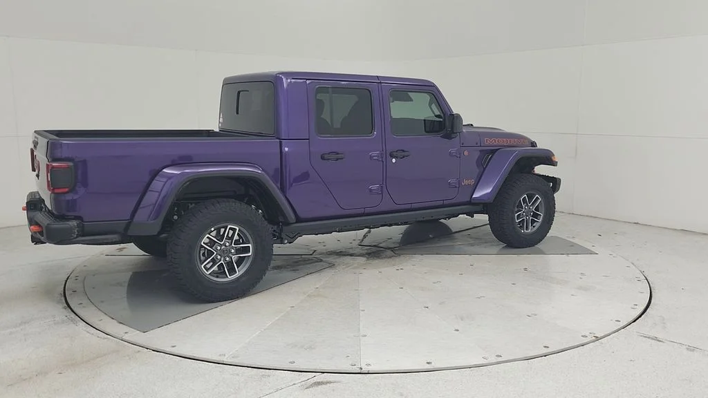 New 2026 Reign Exterior Paint Jeep Mojave X image 15