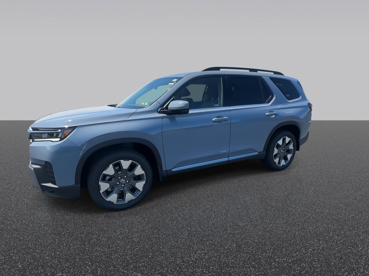 New 2026 Sonic Gray Pearl Honda AWD Touring image 4