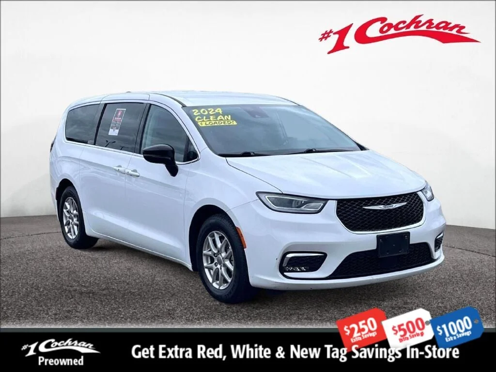 2024 Chrysler Pacifica Touring L