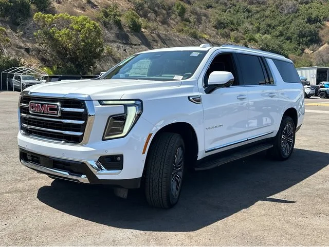 New 2026 Summit White GMC Elevation image 10