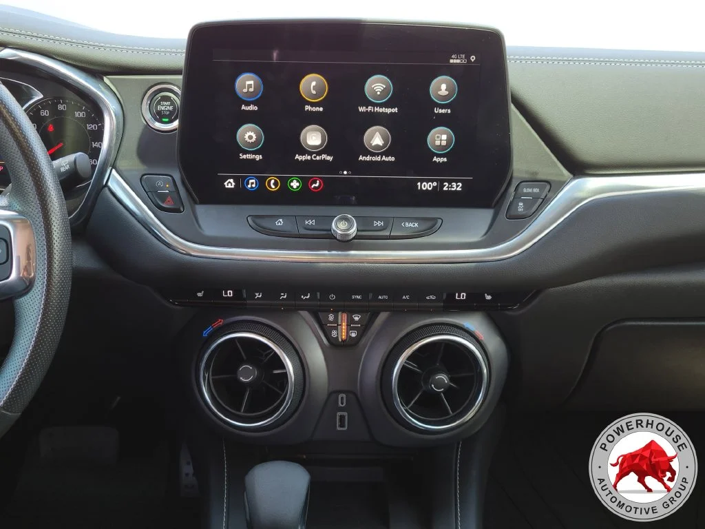 Used 2024 White Chevrolet LT image 23