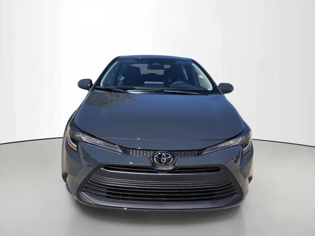 Used 2026 Underground Toyota LE image 8