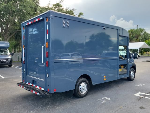 Used 2022 Blue Ram Low Roof image 6