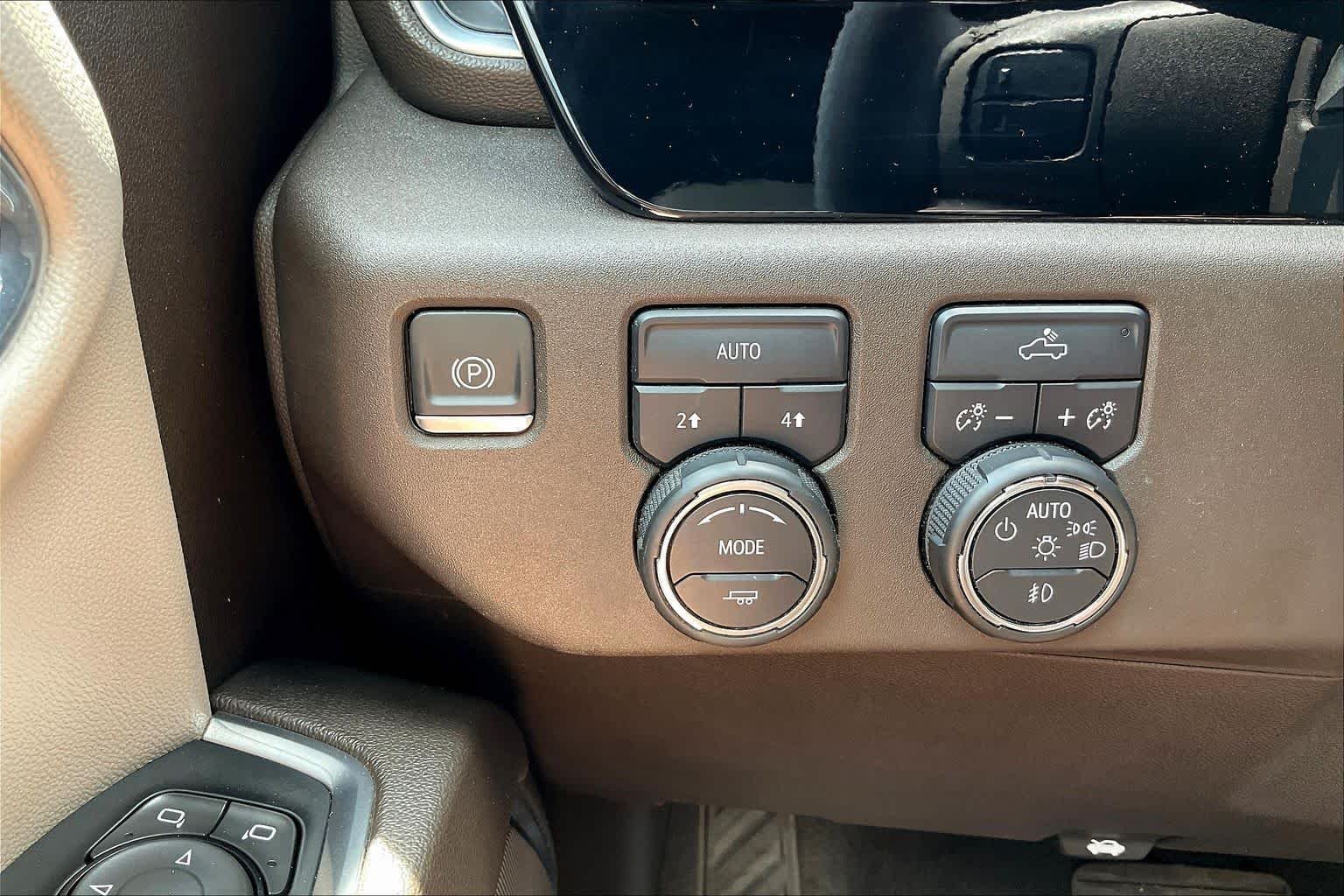 2024 Chevrolet Silverado 1500 RST - Photo 32