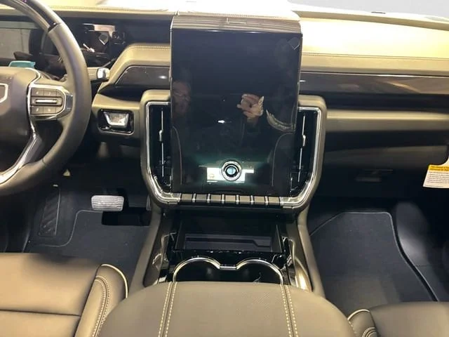New 2026 Summit White GMC Elevation image 12