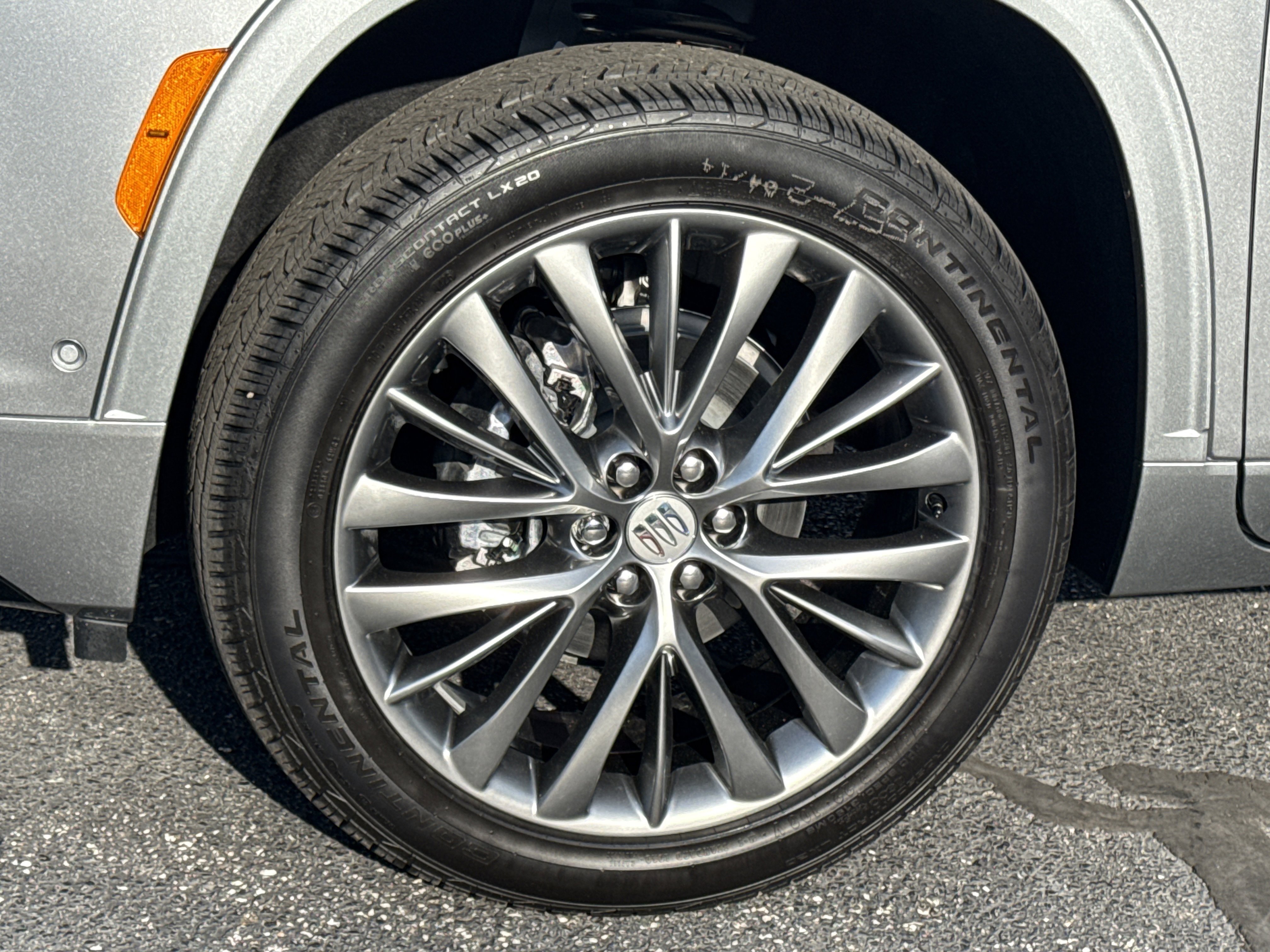 2026 Buick Enclave Avenir - Photo 17