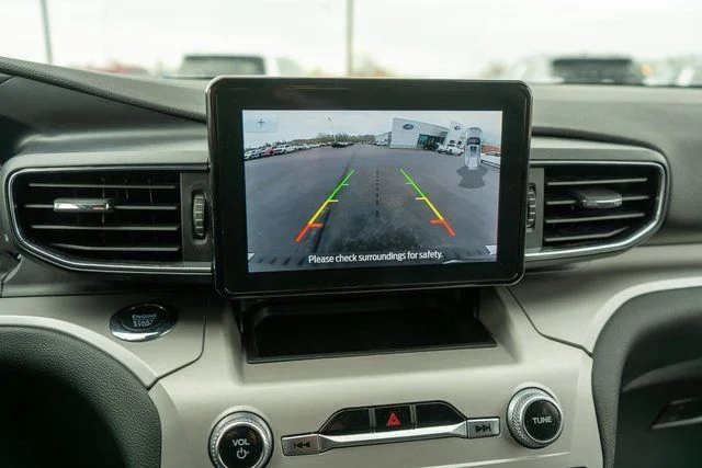 Used 2023 Silver Ford XLT image 25