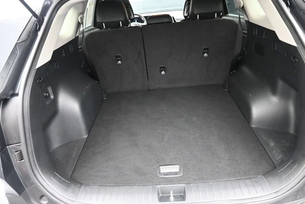 Used 2024 Gray Kia EX image 11