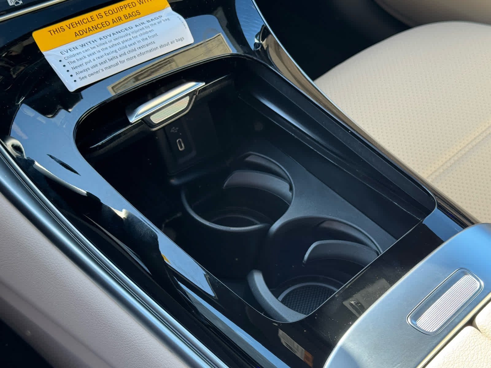 2026 Mercedes-Benz GLC Base - Photo 23