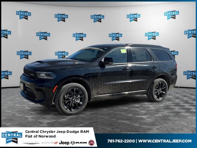 New 2026 Diamond Black Clear-Coat Exterior Paint Dodge GT Plus image 1