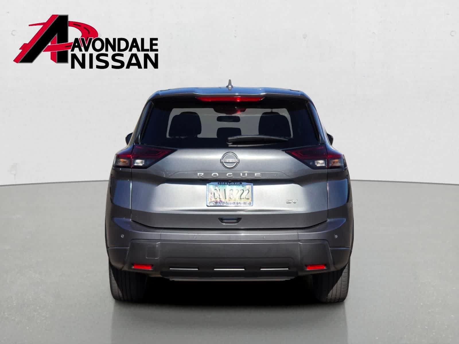 Used 2024 Gun Metallic Nissan SV image 5