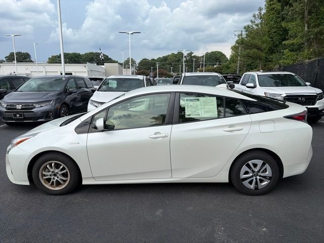 Used 2017 Blizzard Pearl Toyota Two image 8