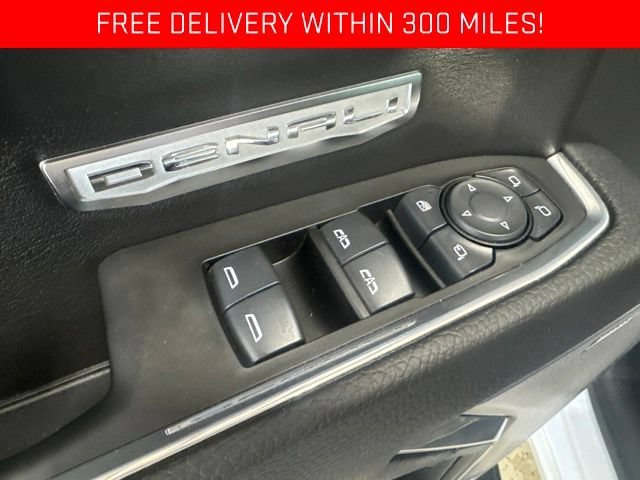 Certified Used 2025 White Frost Tricoat GMC Denali image 4