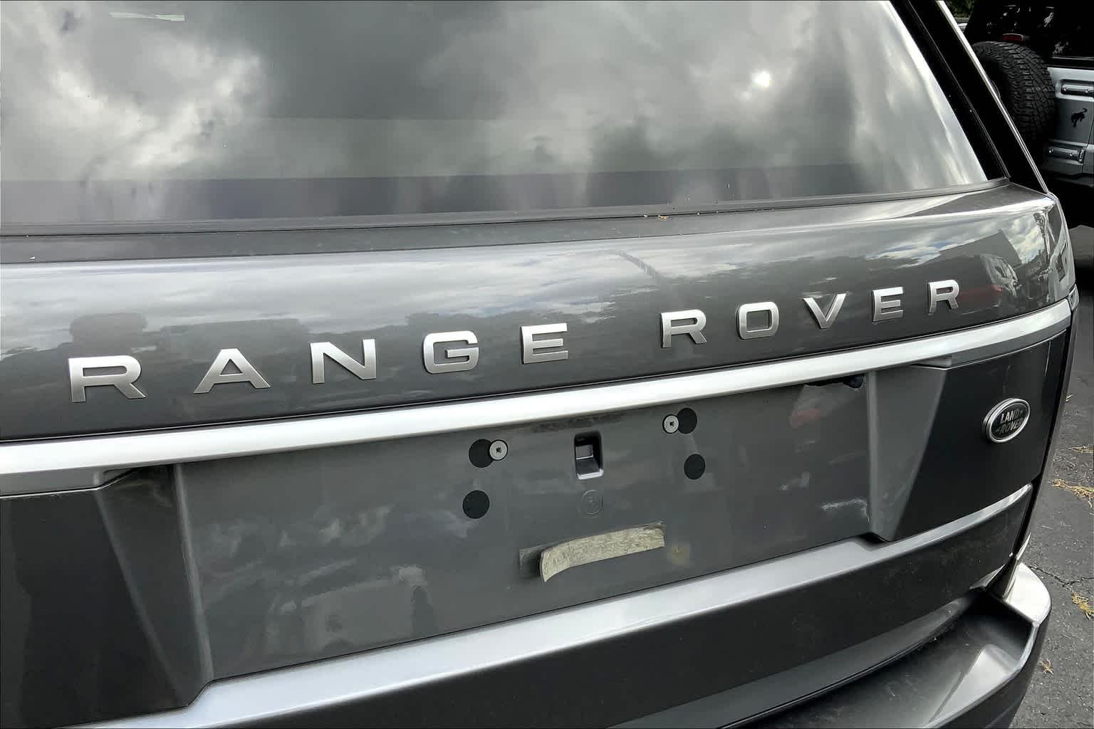 Used 2017 Corris Grey Land Rover  image 29