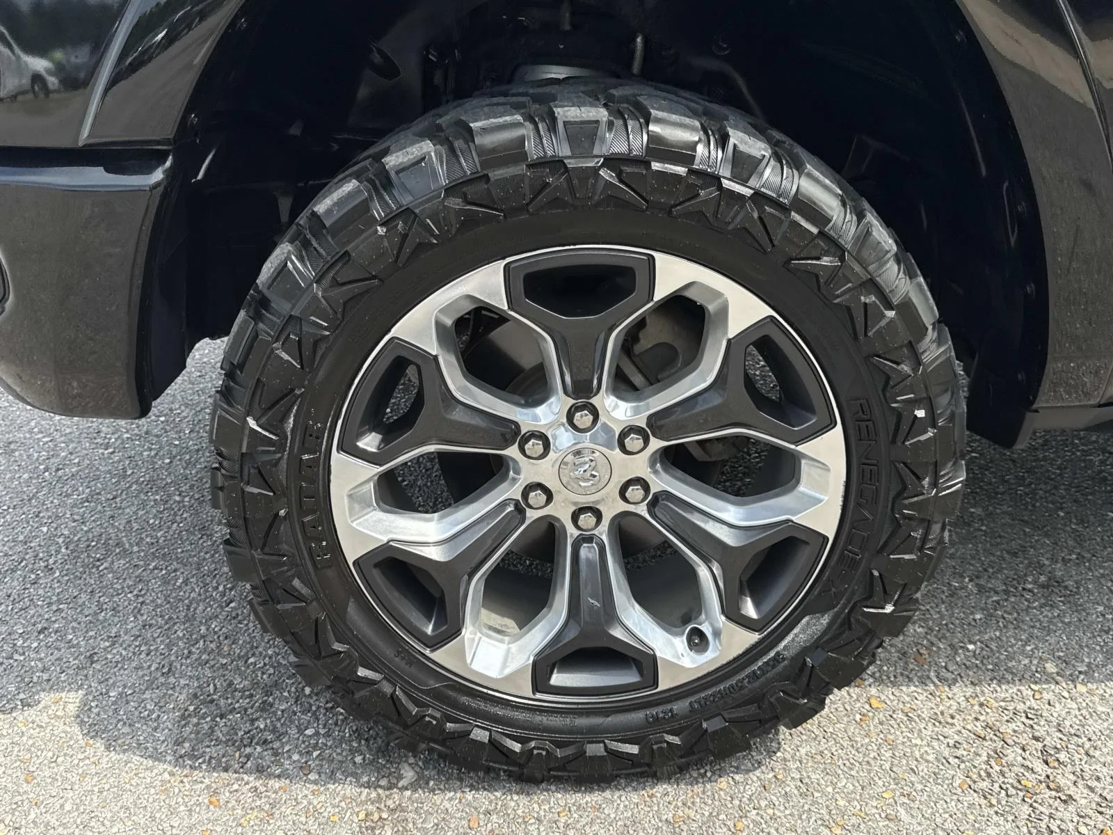 Certified Used 2020 Diamond Black Ram Limited image 4