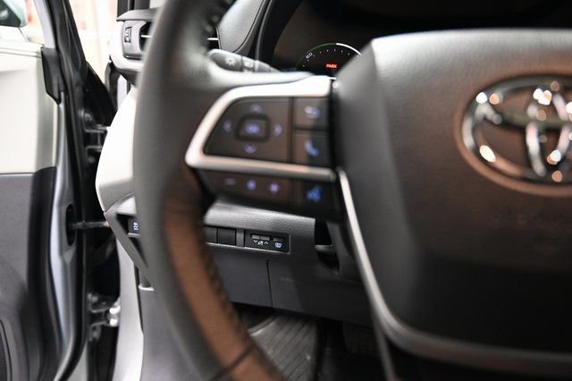 2023 Toyota Sienna XLE - Photo 26