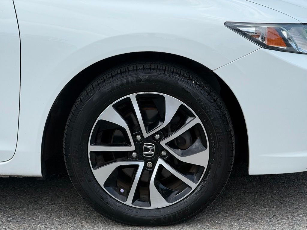 Used 2015 Taffeta White Honda EX image 12