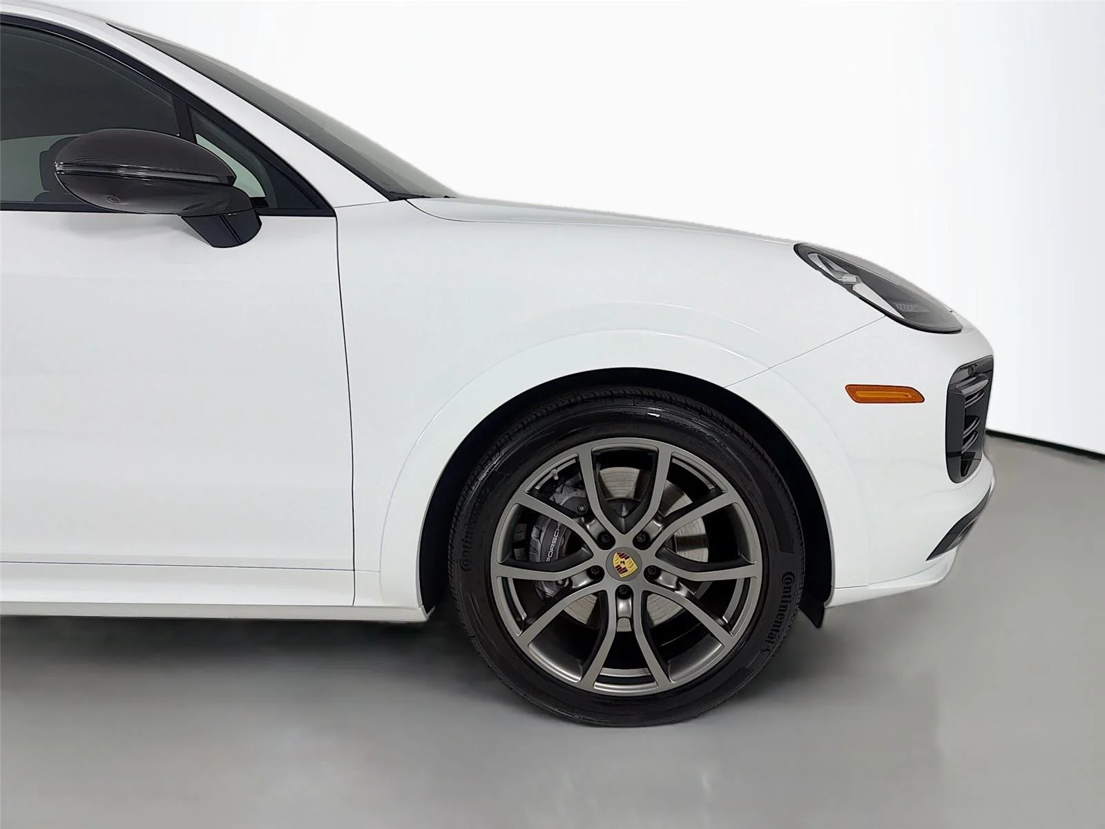 Used 2023 White Porsche Platinum Edition image 28