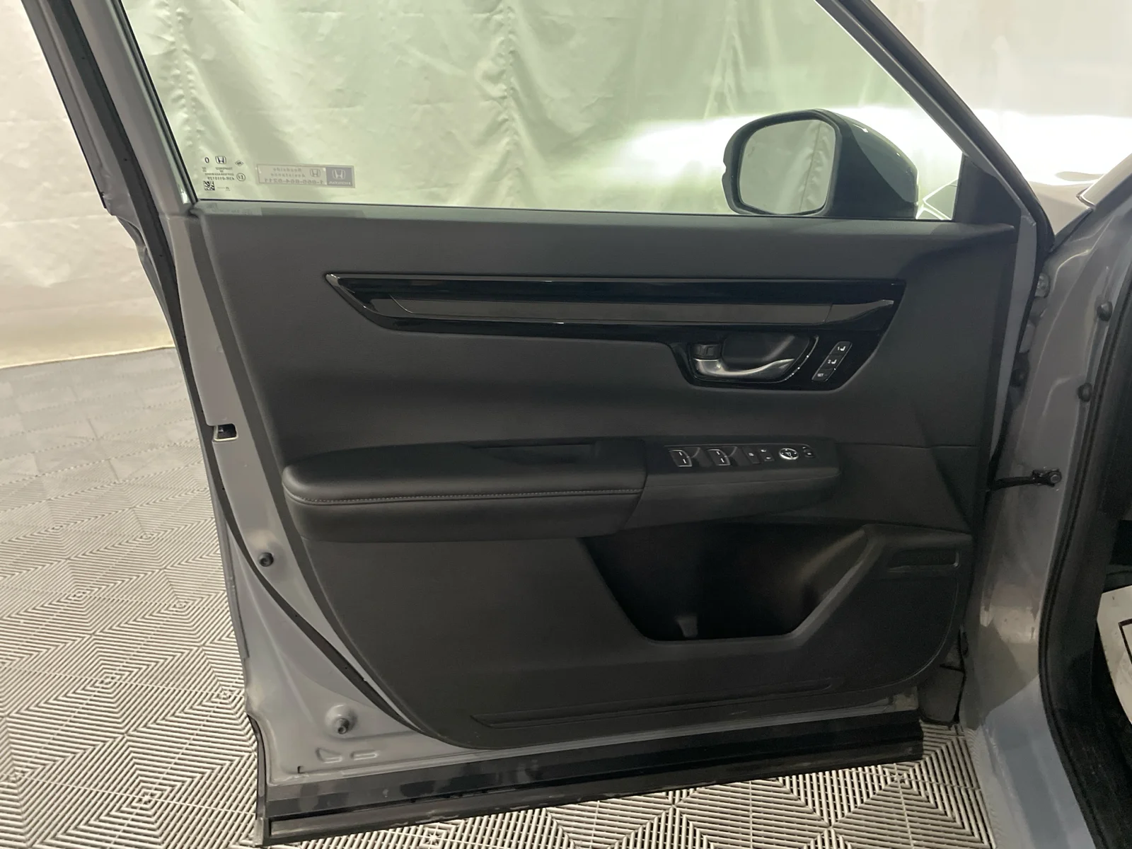 Used 2026 Canyon River Blue Metallic Honda EX-L image 11
