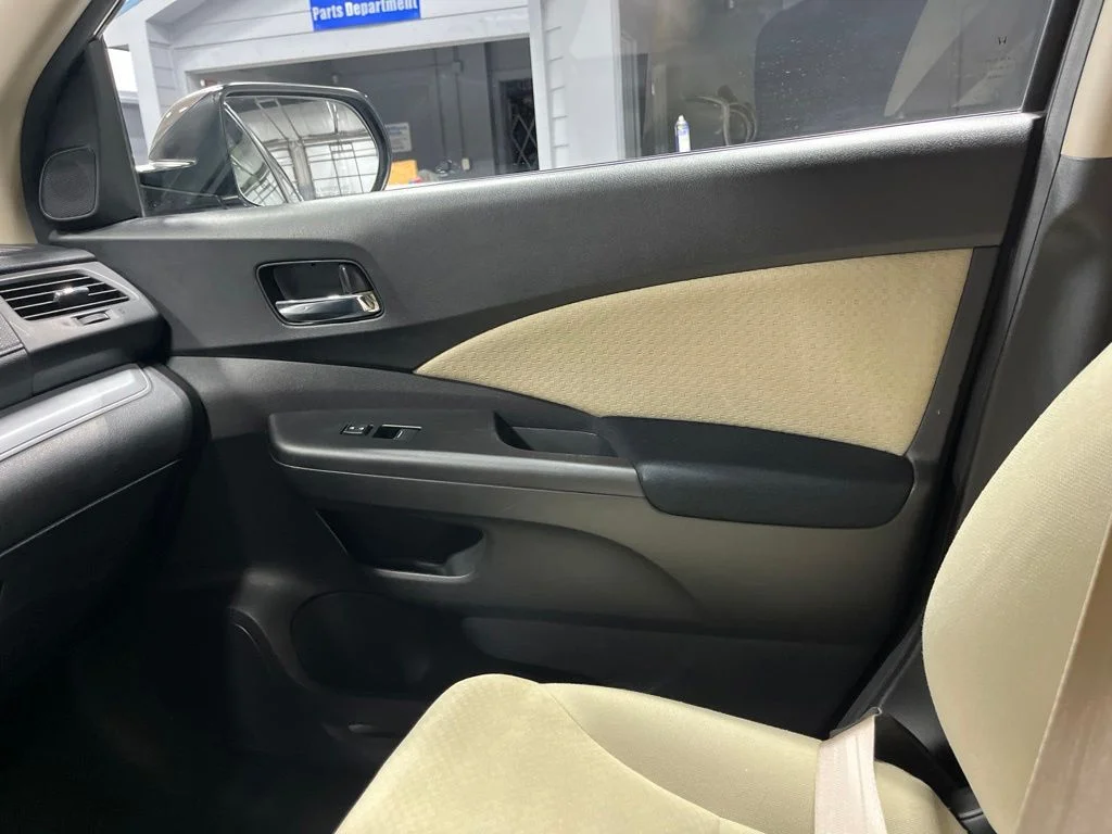 Used 2015 Urban Titanium Metallic Honda EX image 15
