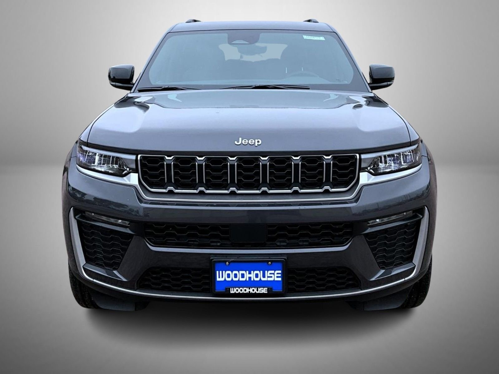 New 2026 Baltic Gray Metallic Clear-Coat Exterior Paint Jeep Limited image 2